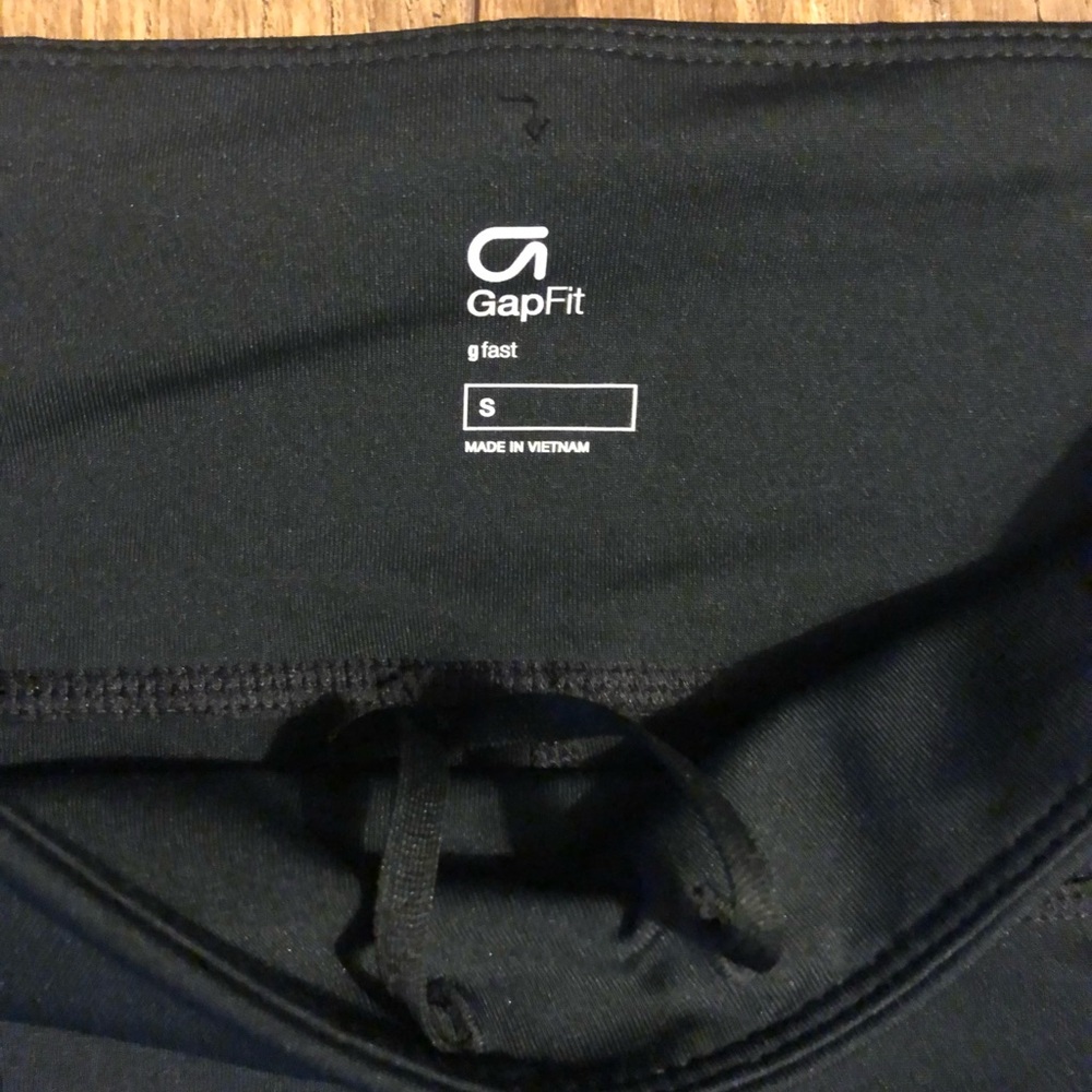 GapFit women’s small leggings - Picture 6 of 6